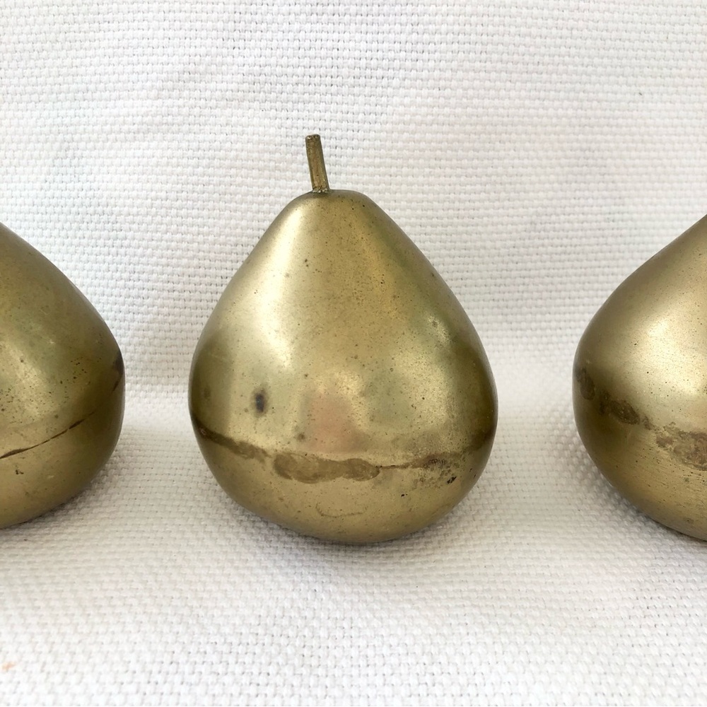 3 Brass Pears Decorative Accents Paperweights - Gold Set of 3 Vintage fruit - Picture 7 of 11